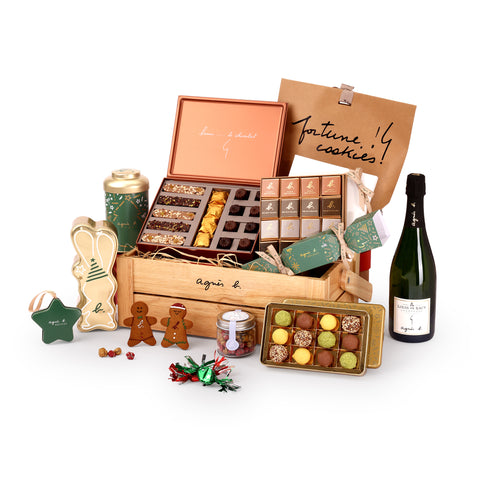 Share The Joy - agnes b Cafe Delice