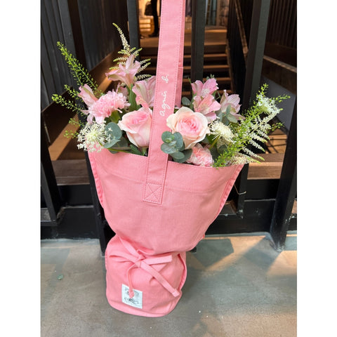 agnes b Fleuriste Fresh flower bouquet Capucine Rose and mini rose
