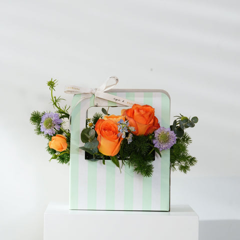 Elegant Mid-Autumn Delight Fresh Flower in Carrying Box | agnès b. FLEURISTE