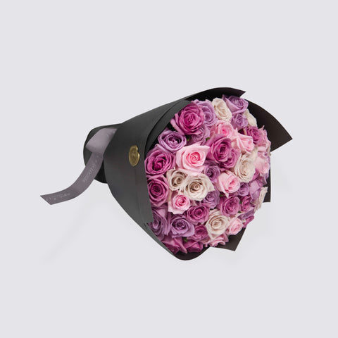 Roesia - agnes b Cafe Fleuriste