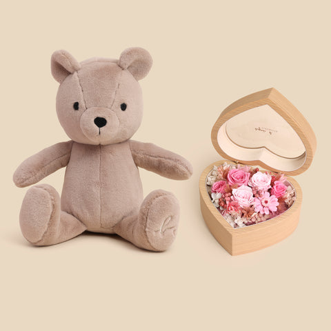 Love Goes On flower box - Edith - agnes b Fleuriste