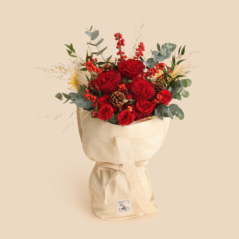 Chloé - agnes b Cafe Fleuriste