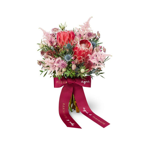 Laina - agnes b Cafe Fleuriste