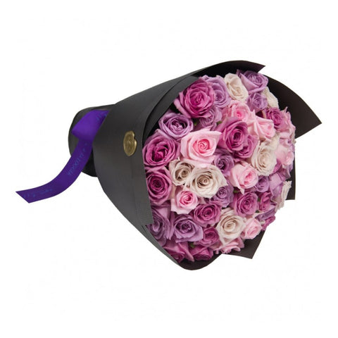 Roesia - agnes b Cafe Fleuriste