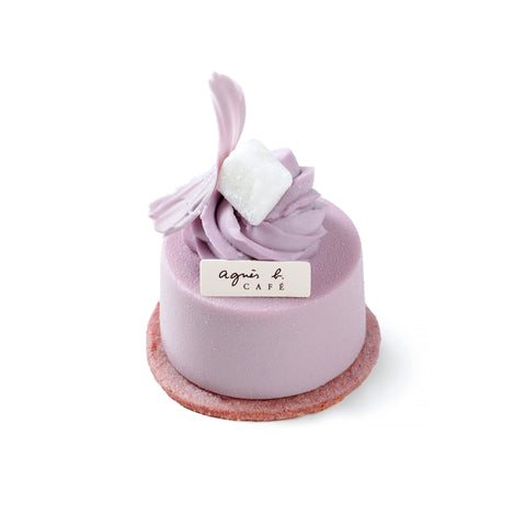 Violette Dajia taro sponge mini cake | agnès b. CAFÉ
