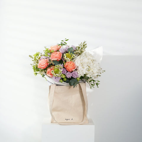 Garcelle Fresh Flower Bouquet with Tote Bag | agnès b. FLEURISTE