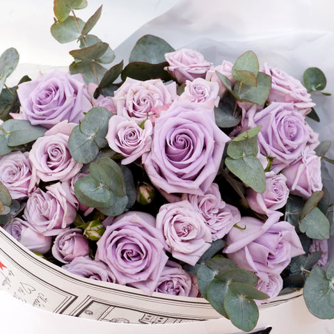 La Rose Violet Fresh Flower Bouquet - agnes b Fleuriste